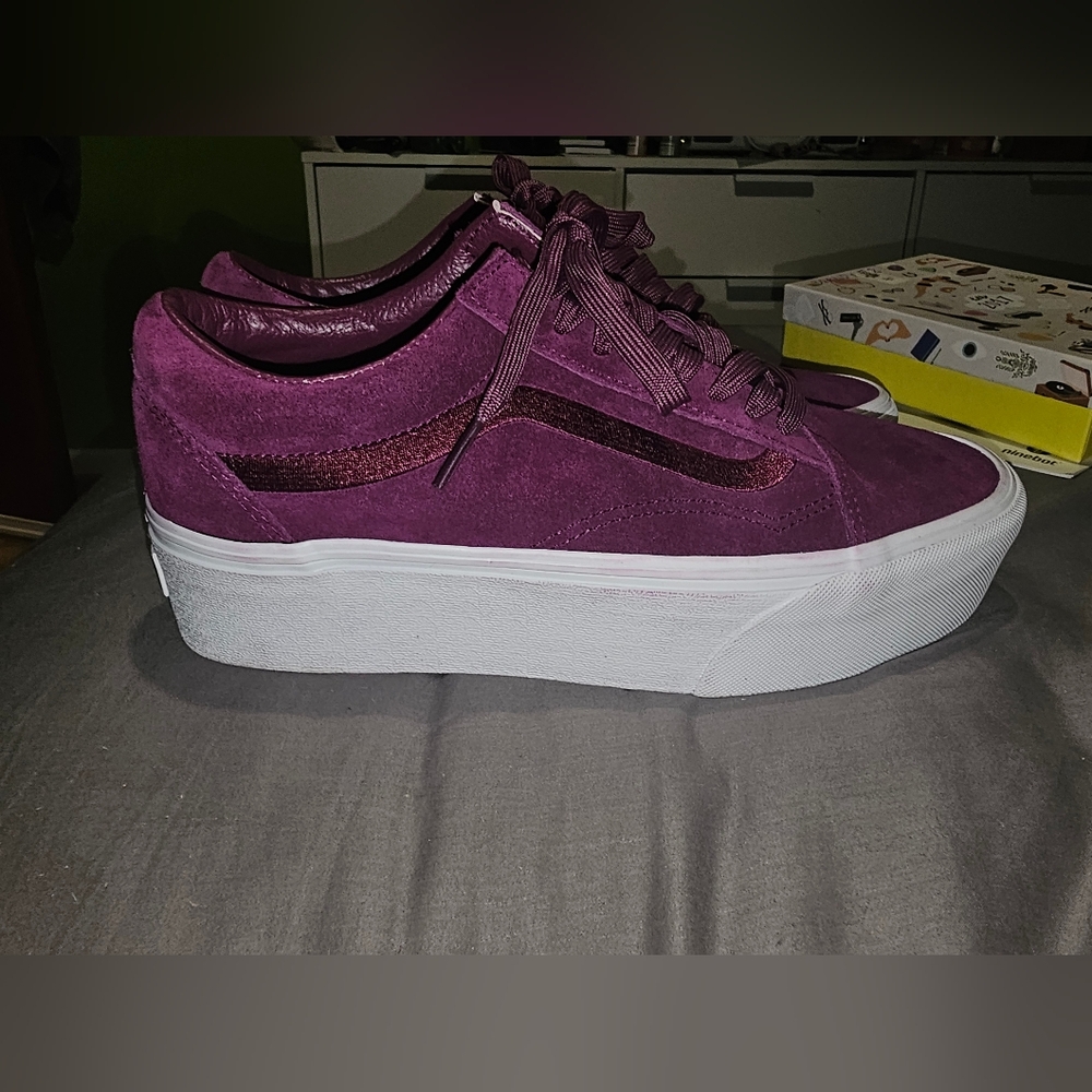 Vans OLD SKOOL STACKFORM MONO EMBROIDERY SHOES